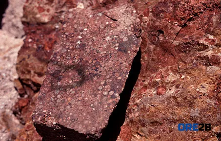 +52% Al2O3 - Bauxite Ore 10-120 mm